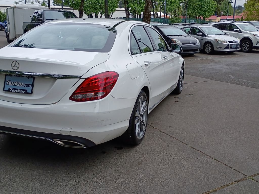 Used 2018 Mercedes-Benz C 300 Sedan image 5