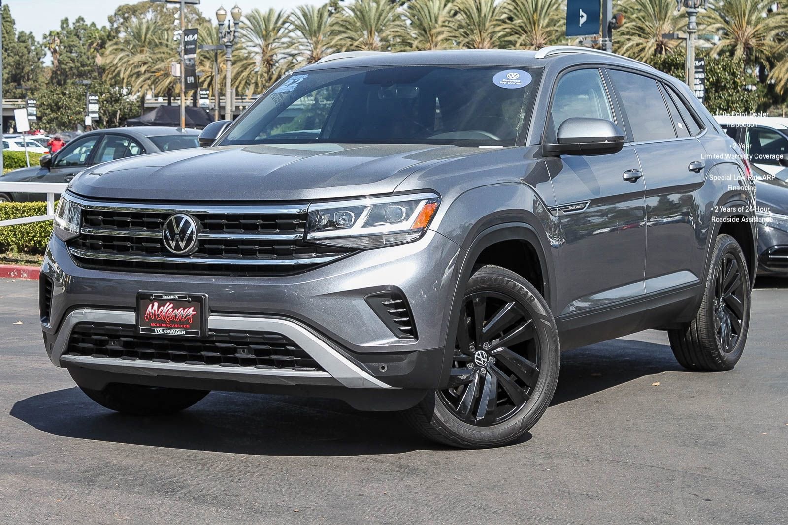 Certified 2022 Volkswagen Atlas Cross Sport SE image 1