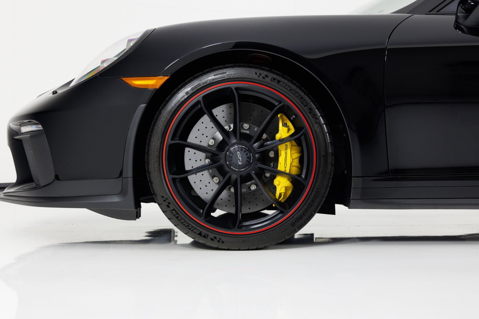 Used 2018 Porsche 911 GT3 RWD image 10