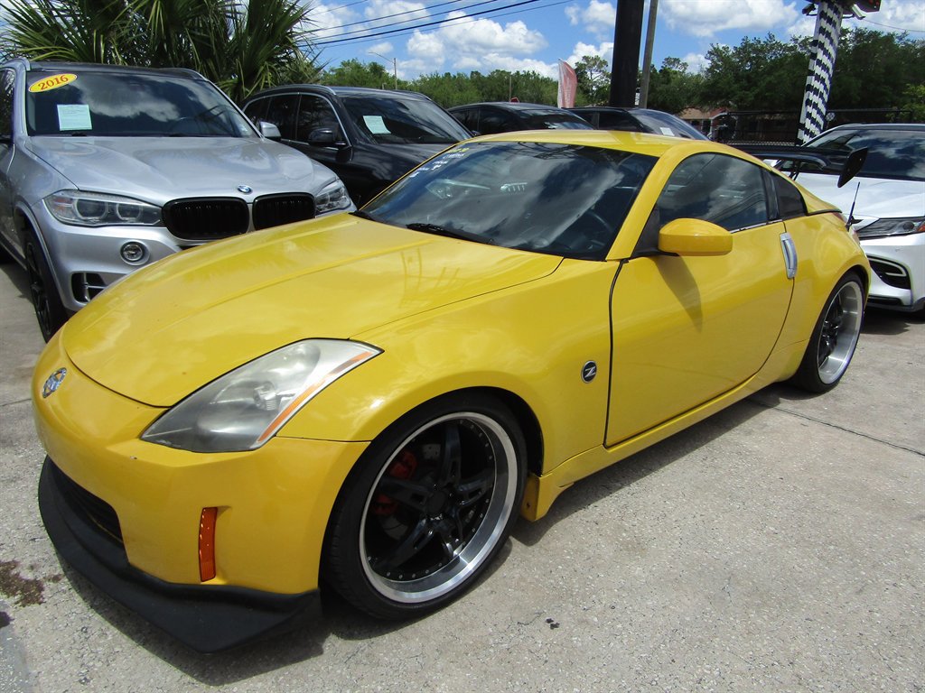 Used 2005 Nissan 350Z Enthusiast