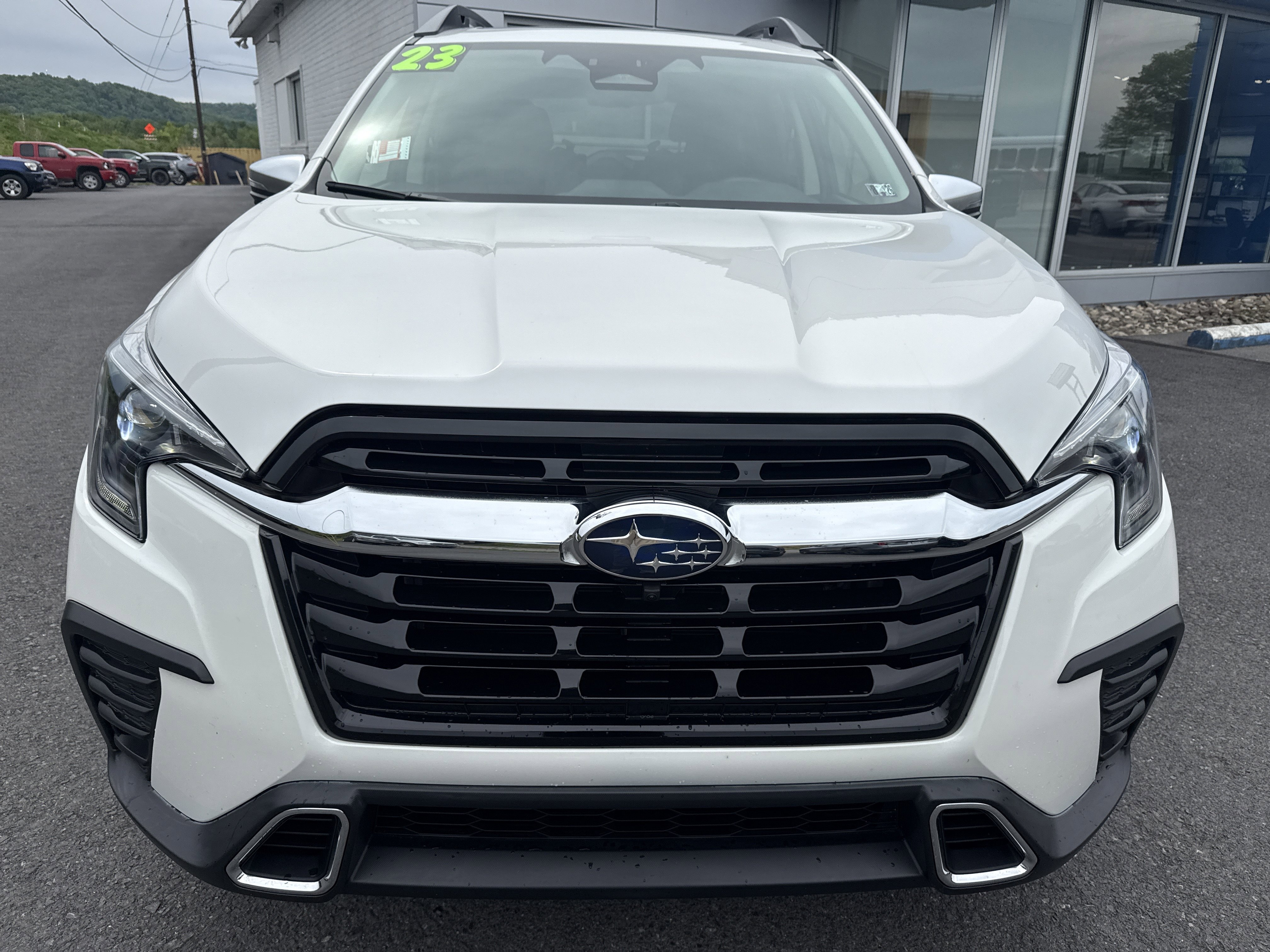 Used 2023 Subaru Ascent Touring AWD/4WD image 7