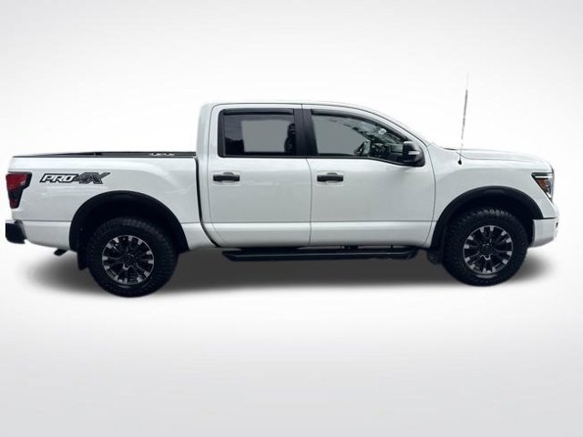 Used 2021 Nissan Titan PRO-4X w/ Pro-4x Convenience Package AWD/4WD image 9