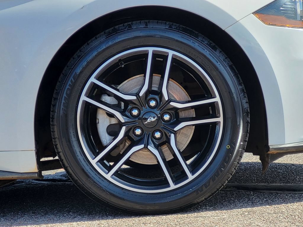Used 2021 Ford Mustang Premium RWD image 30