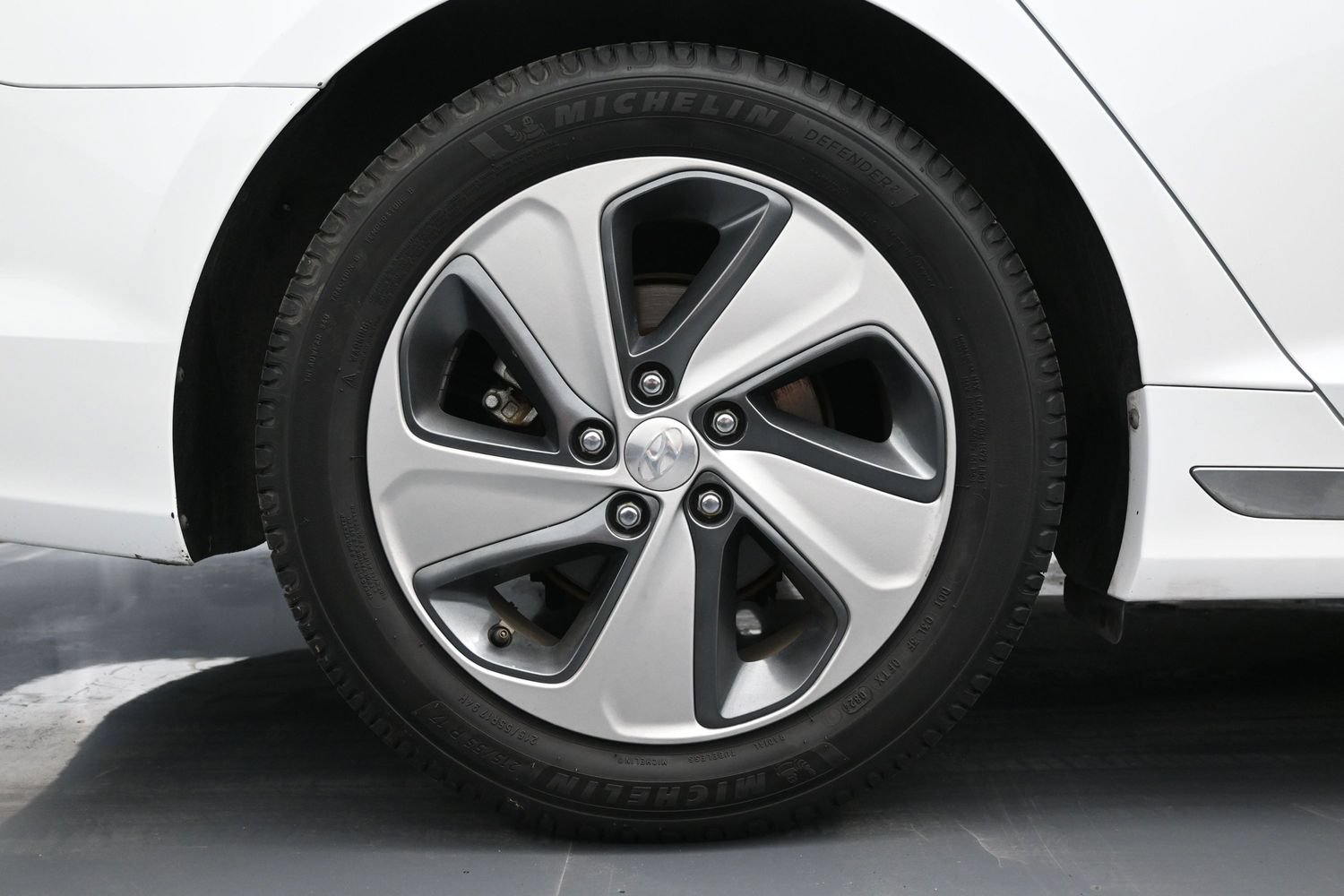 Used 2016 Hyundai Sonata Limited FWD image 19