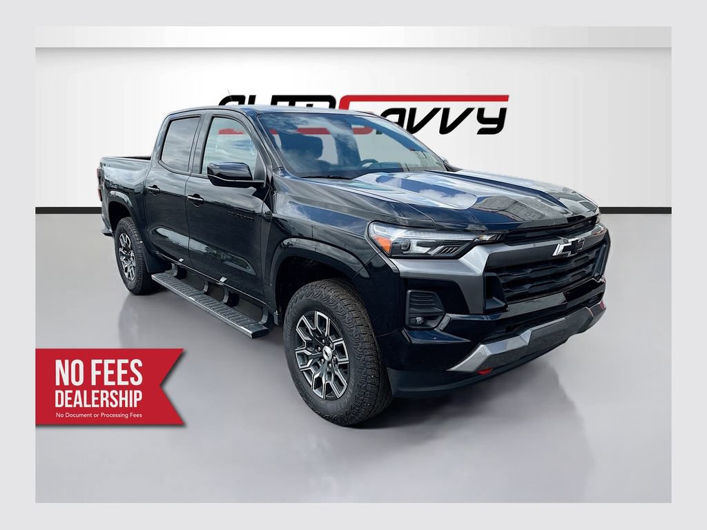 Used 2024 Chevrolet Colorado Z71 w/ Z71 Convenience Package 2