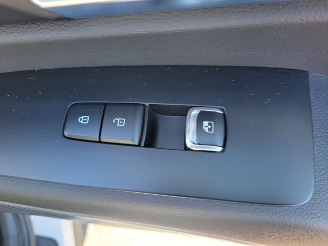 Used 2022 Kia Telluride EX w/ EX Premium Package image 9