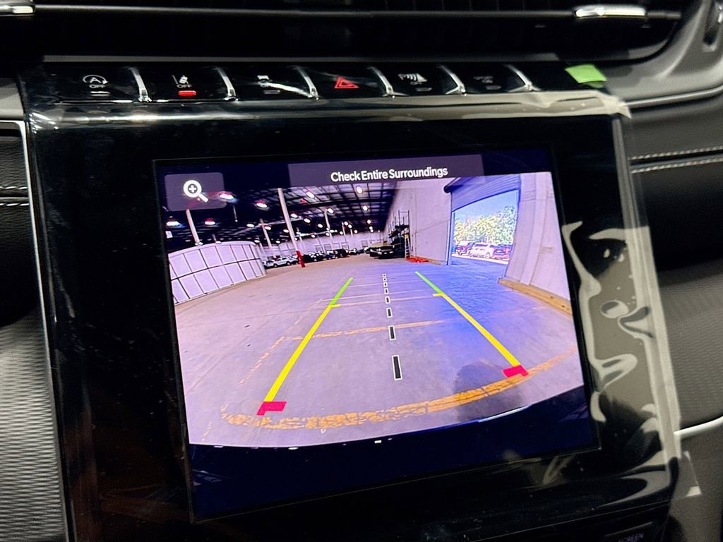 New 2025 Jeep Grand Cherokee L Altitude image 45