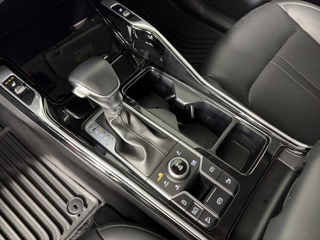 Used 2023 Kia Sorento SX image 22