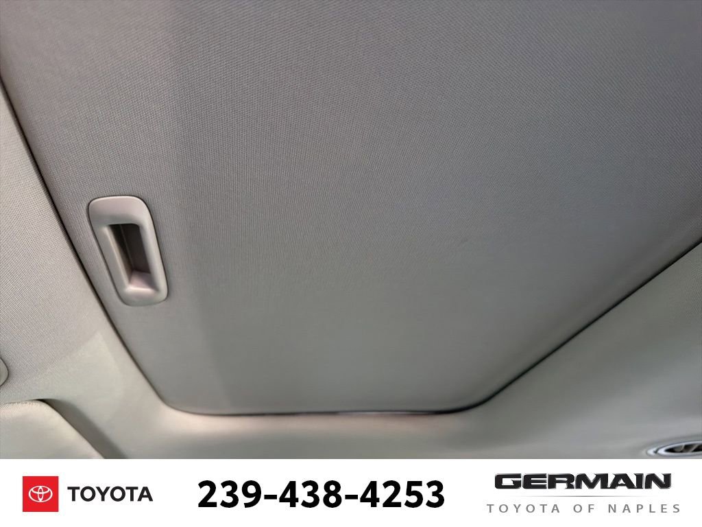 Used 2022 Kia Telluride S image 12