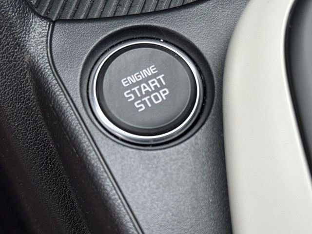 Used 2025 Kia K4 GT-Line Turbo image 16