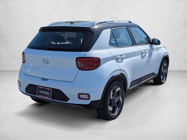 New 2026 Hyundai Venue SEL FWD image 5