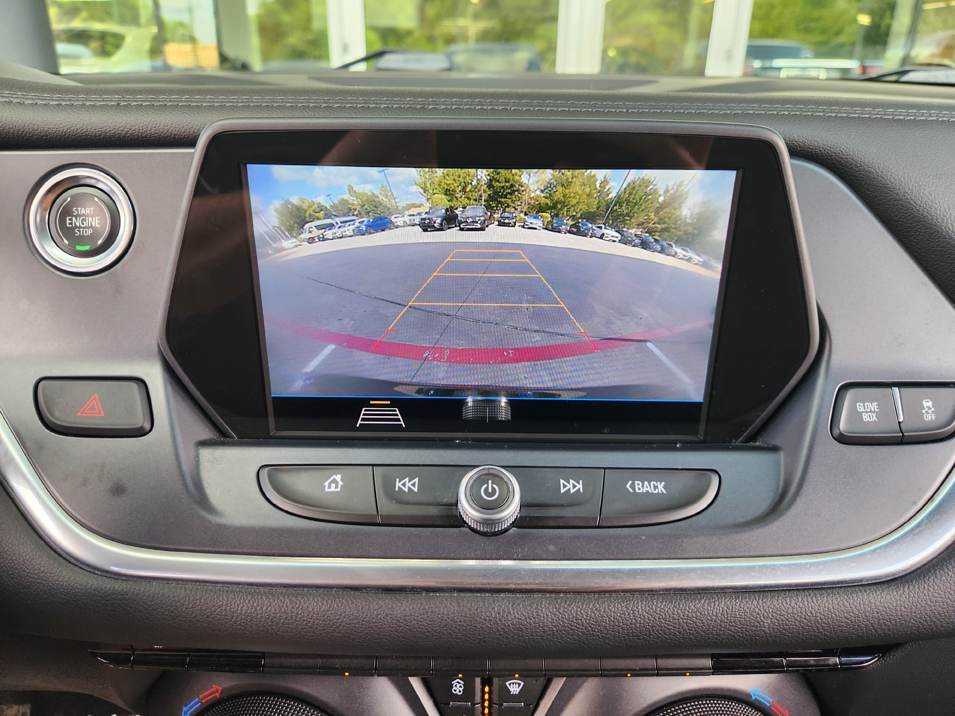 Used 2019 Chevrolet Blazer LT FWD image 18