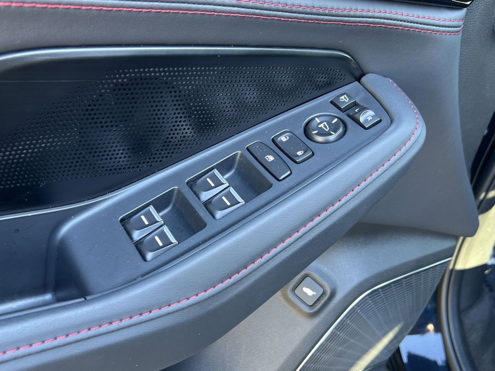 Used 2026 Acura MDX Type S image 16