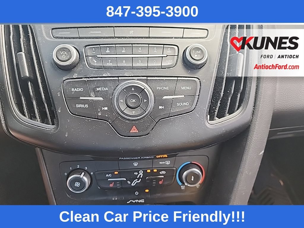 Certified 2018 Ford Focus SE w/ SE Appearance Package FWD image 12
