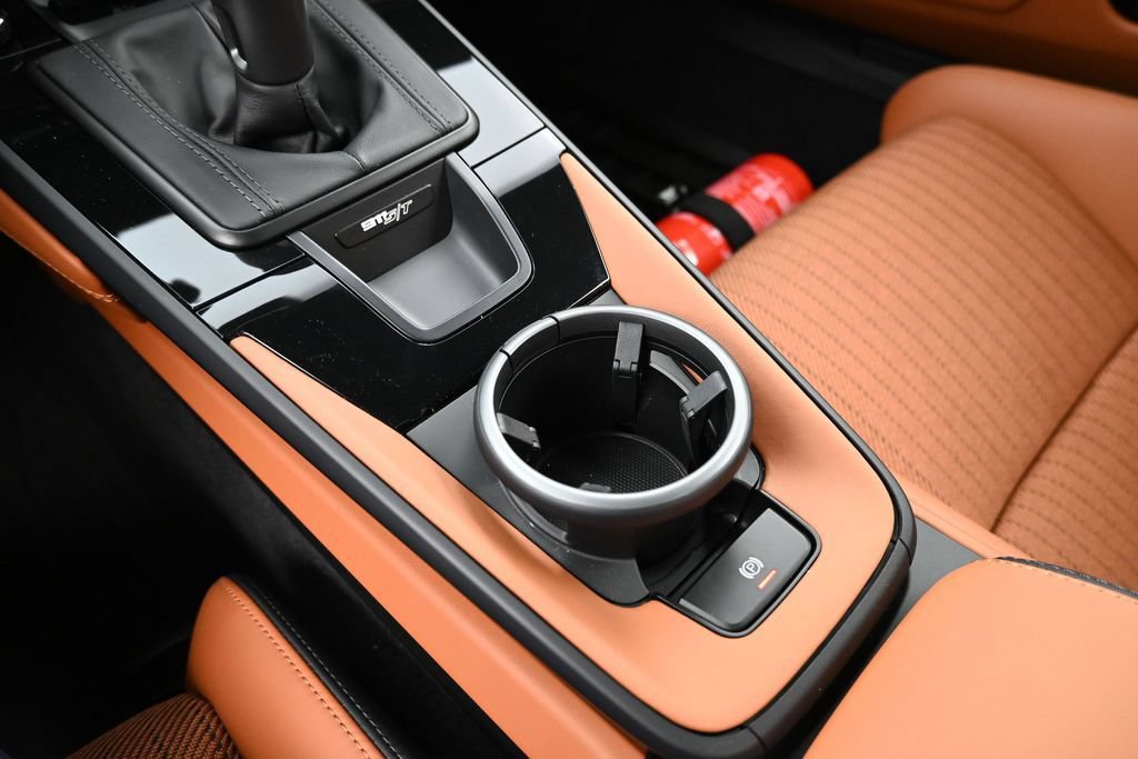 Certified 2024 Porsche 911 GT3 RS RWD image 19