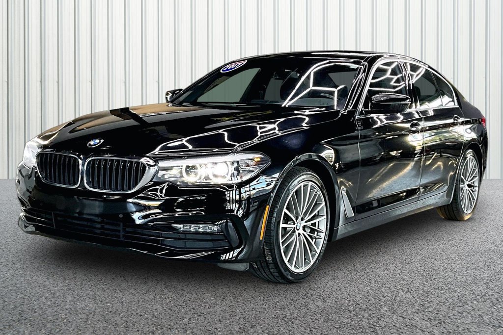 Used 2017 BMW 530i xDrive AWD/4WD image 3