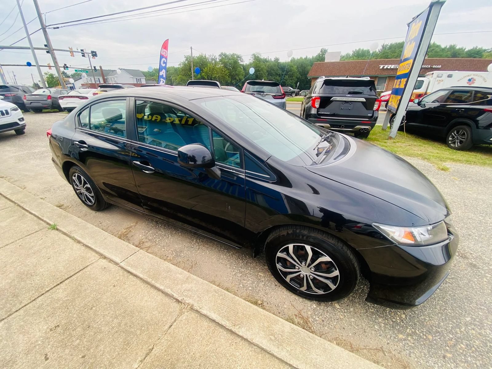 Used 2013 Honda Civic LX image 4
