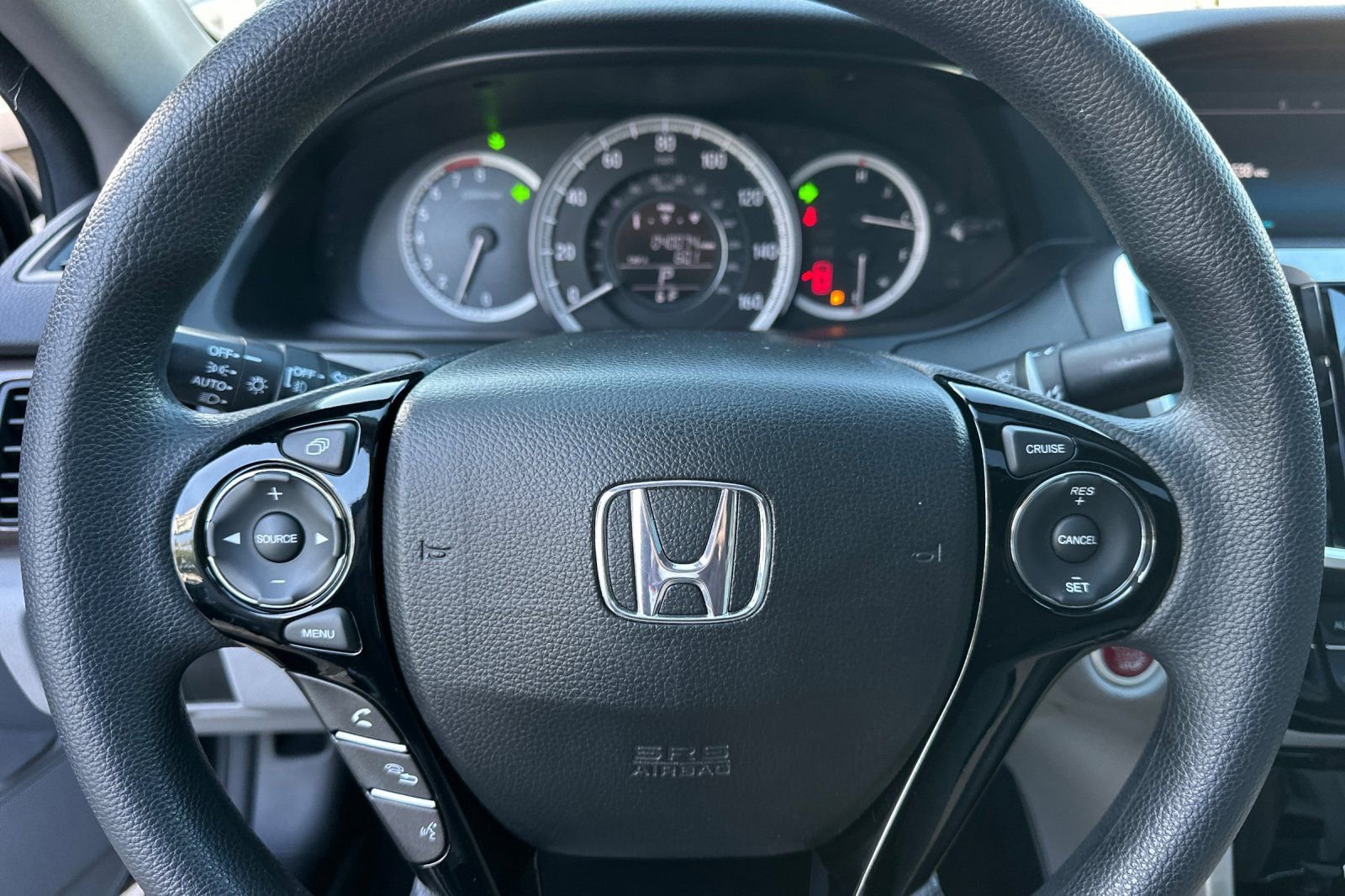 Used 2016 Honda Accord EX image 22