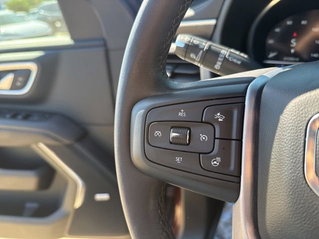 Used 2022 GMC Yukon XL SLT w/ SLT Premium Package AWD/4WD image 18