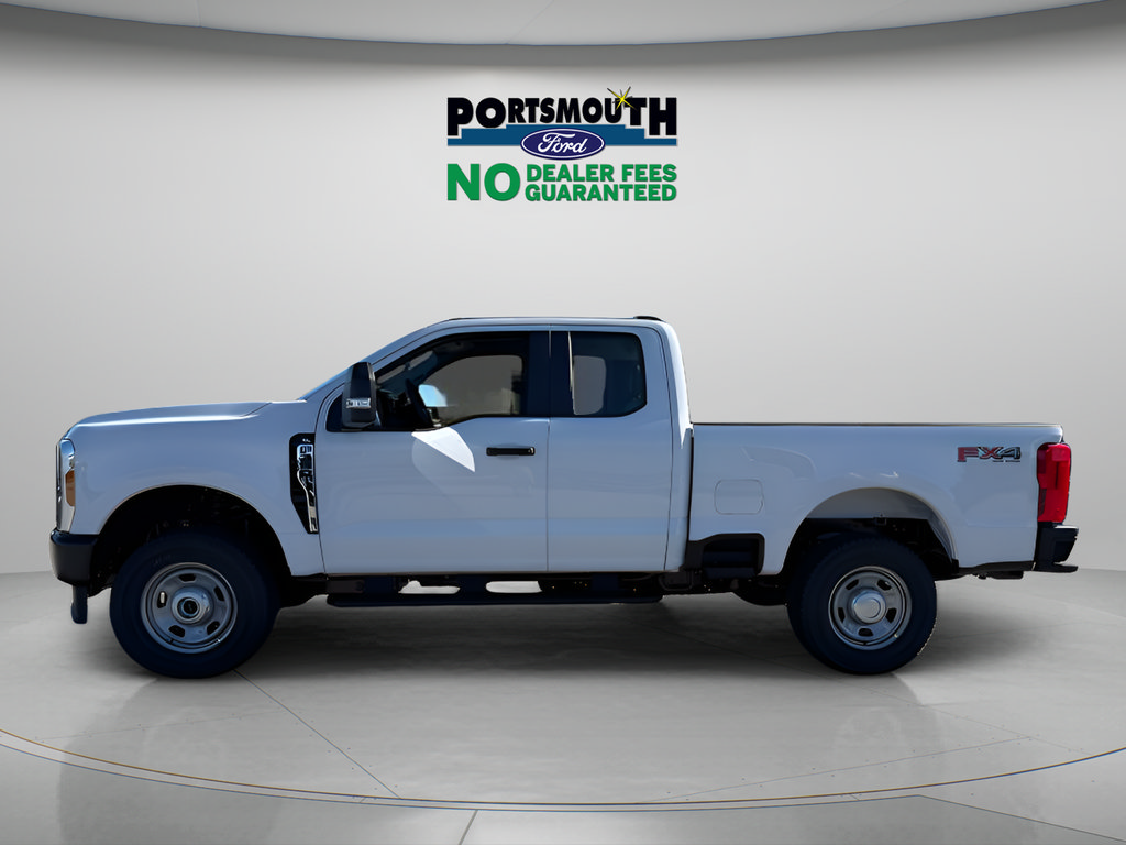 New 2026 Ford F350 XL w/ FX4 Off-Road Package AWD/4WD image 2