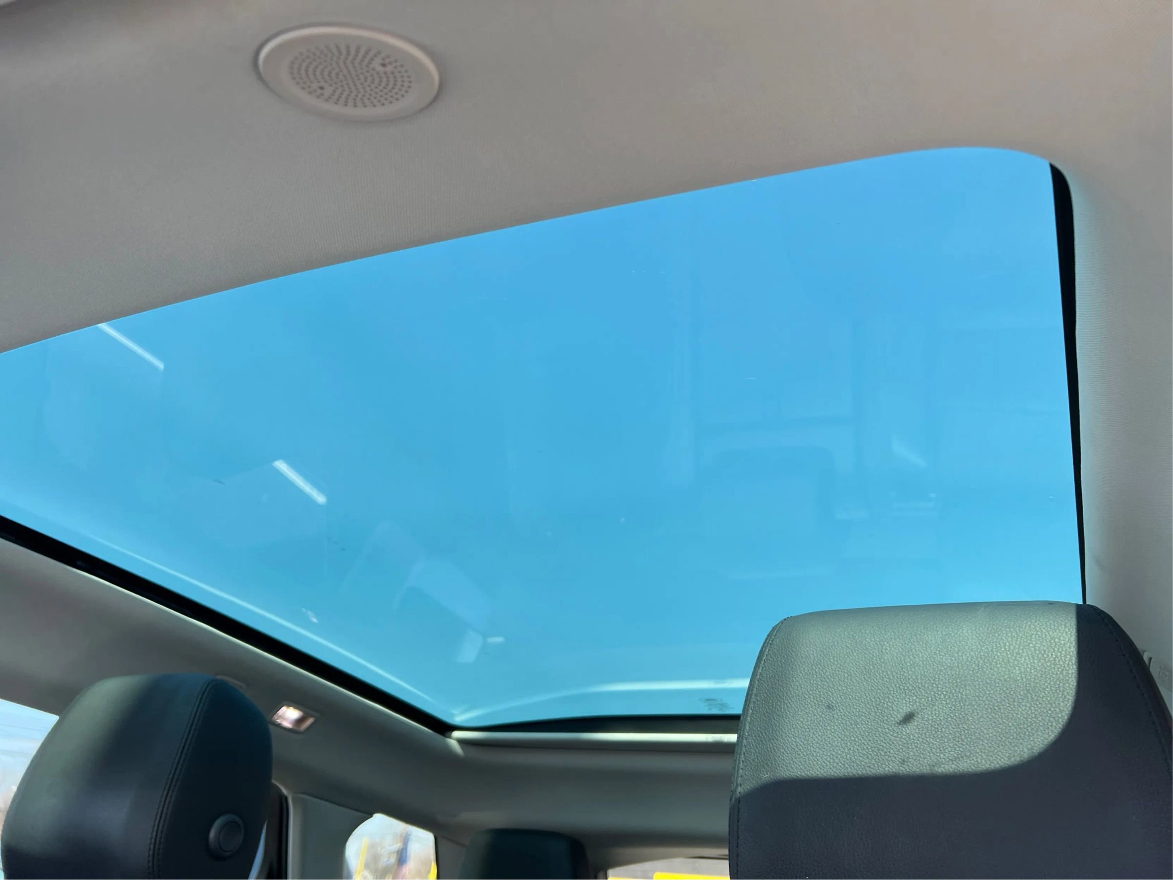 Used 2023 Land Rover Range Rover Evoque S image 17