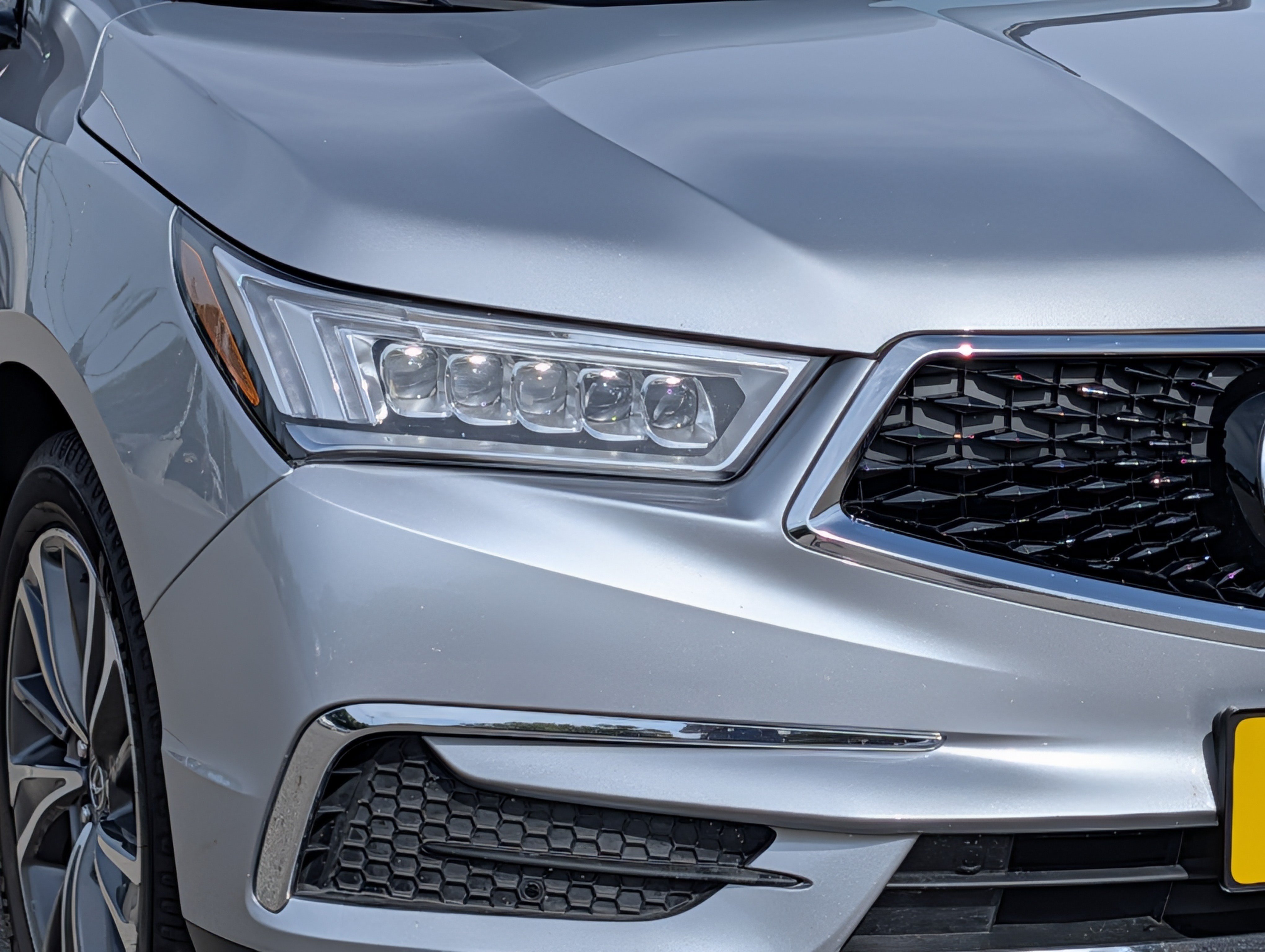 Used 2019 Acura MDX w/ Technology Package AWD/4WD image 9