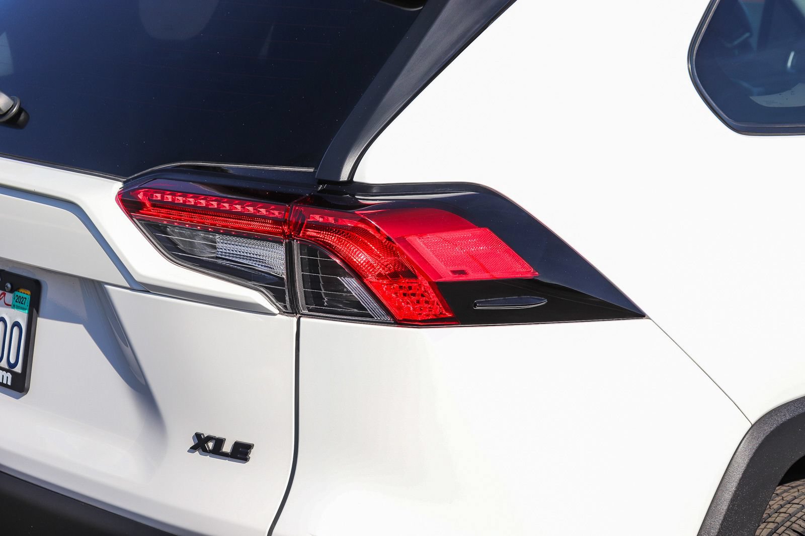 Certified 2024 Toyota RAV4 XLE FWD image 8