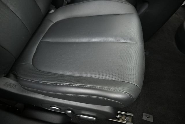 Used 2025 Hyundai Ioniq 5 XRT AWD/4WD image 12
