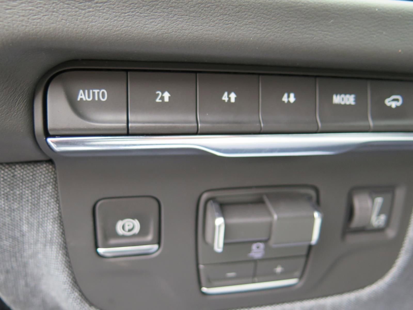 New 2026 Cadillac Escalade Platinum Luxury w/ LPO, Floor Liner Package image 14