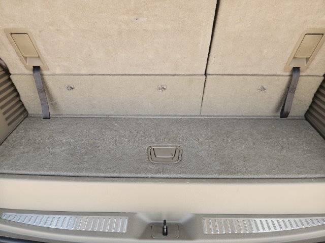 Used 2017 Chevrolet Tahoe LT RWD image 32