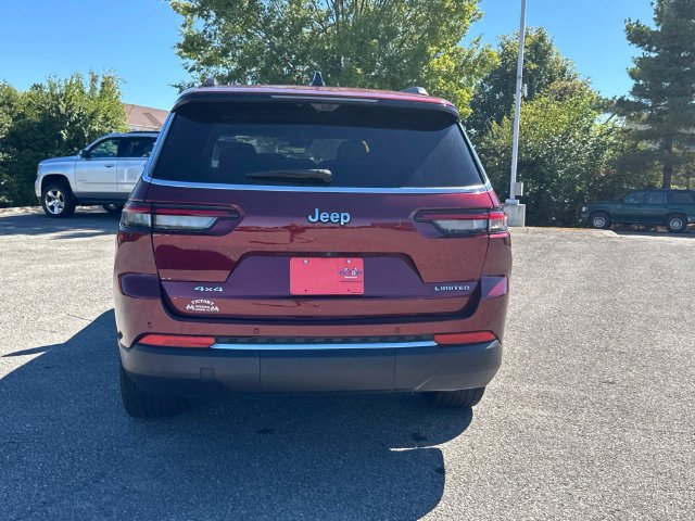 Used 2023 Jeep Grand Cherokee L Limited w/ Luxury Tech Group II AWD/4WD image 6