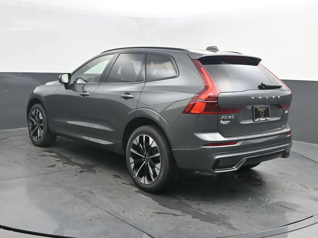 New 2026 Volvo XC60 B5 Plus w/ Climate Package AWD/4WD image 3