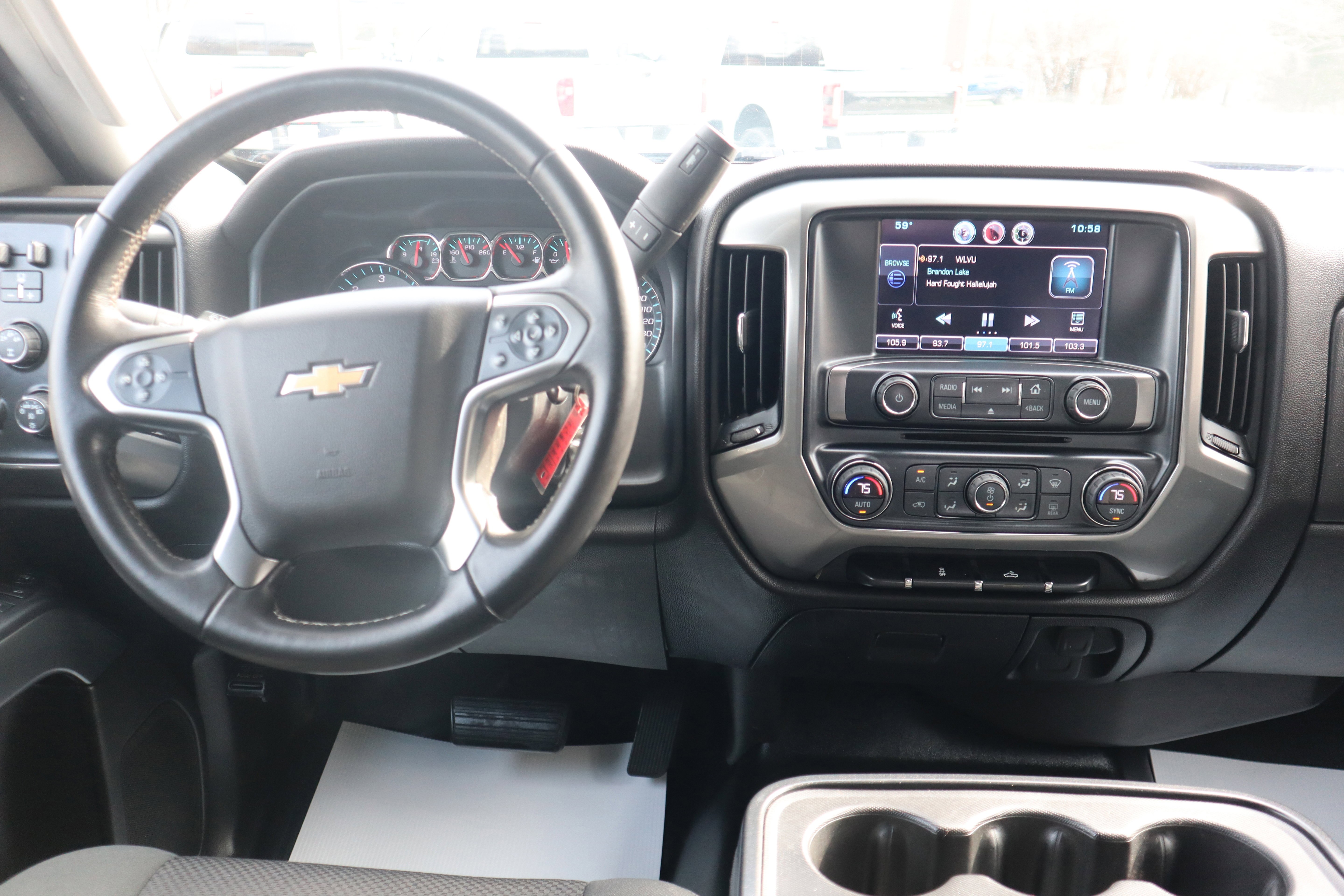 Used 2016 Chevrolet Silverado 2500 LT w/ LT Convenience Package image 13