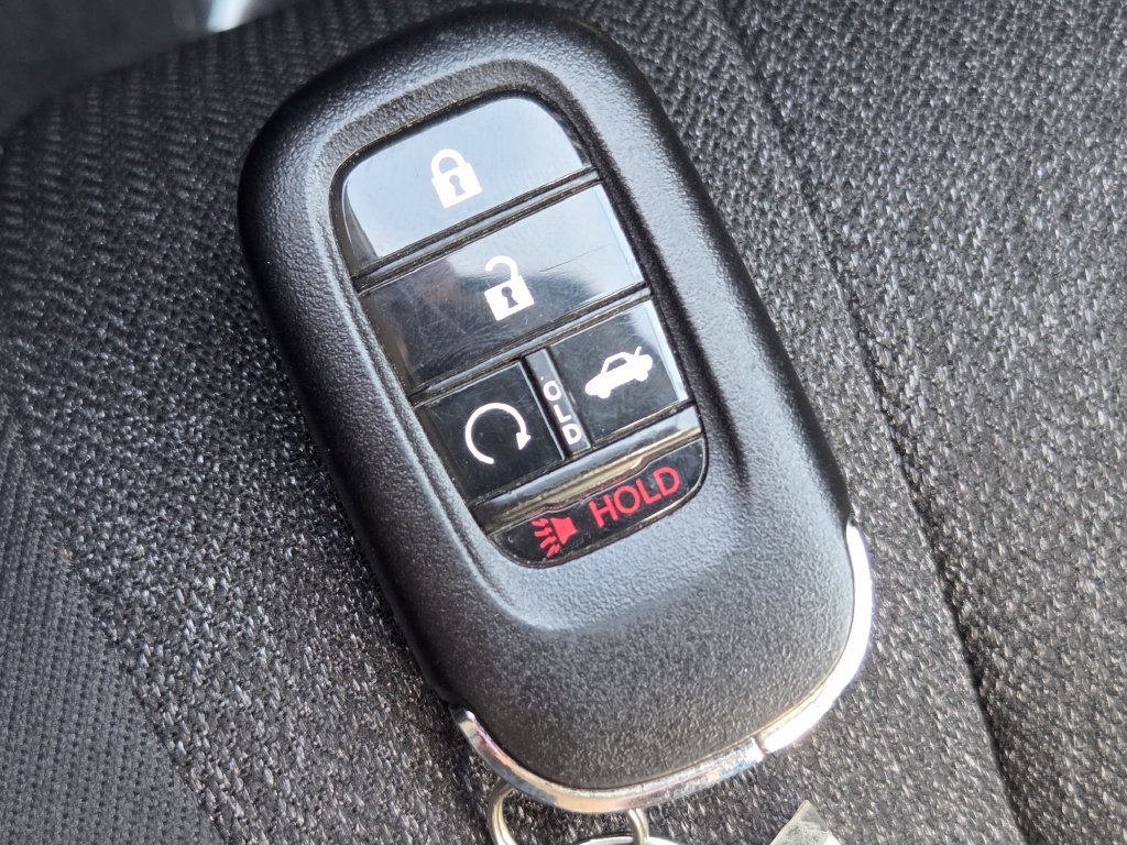 Used 2025 Honda Accord LX image 33