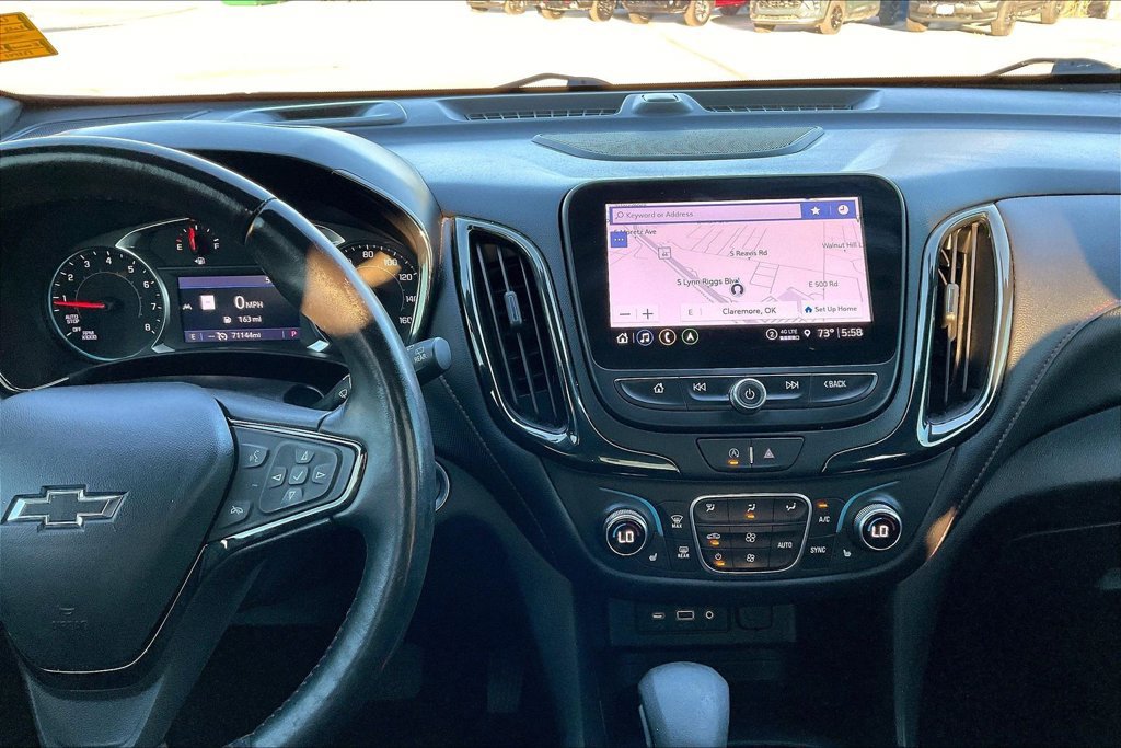 Used 2022 Chevrolet Equinox RS w/ RS Leather Package AWD/4WD image 12