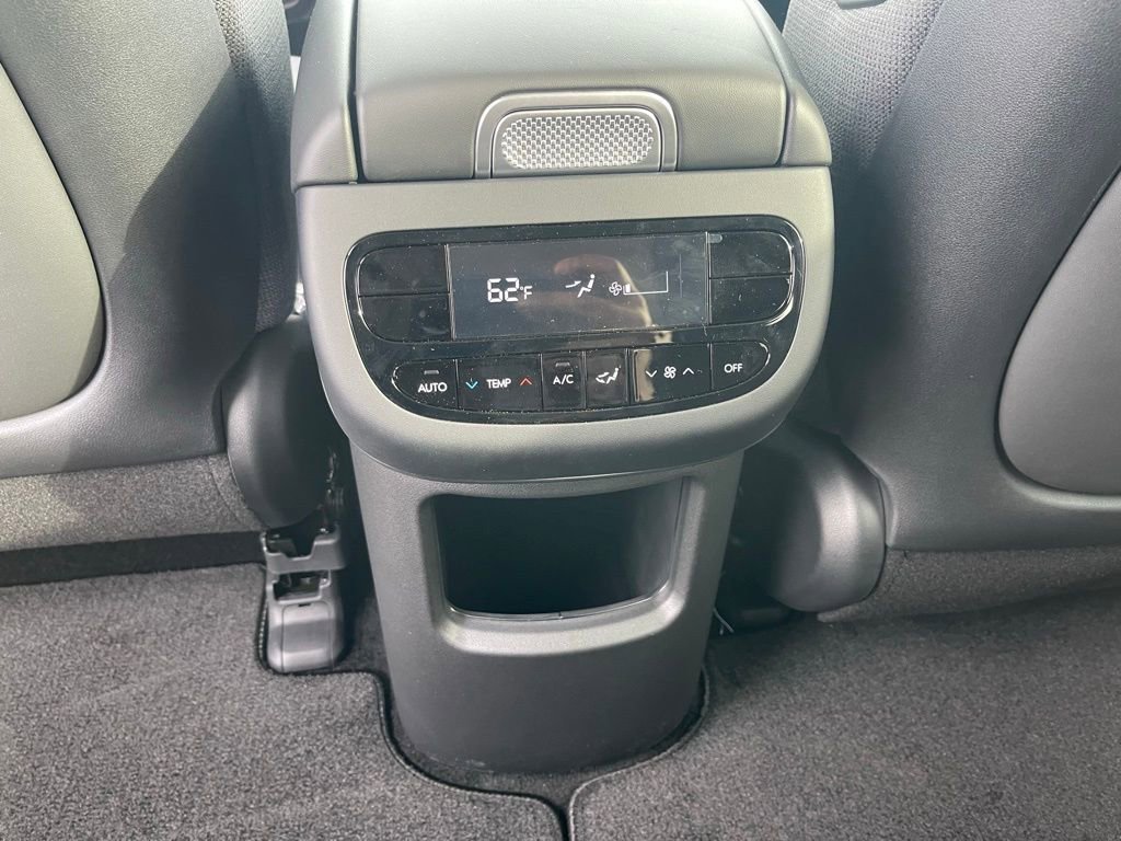New 2026 Hyundai Ioniq 9 SE AWD/4WD image 13