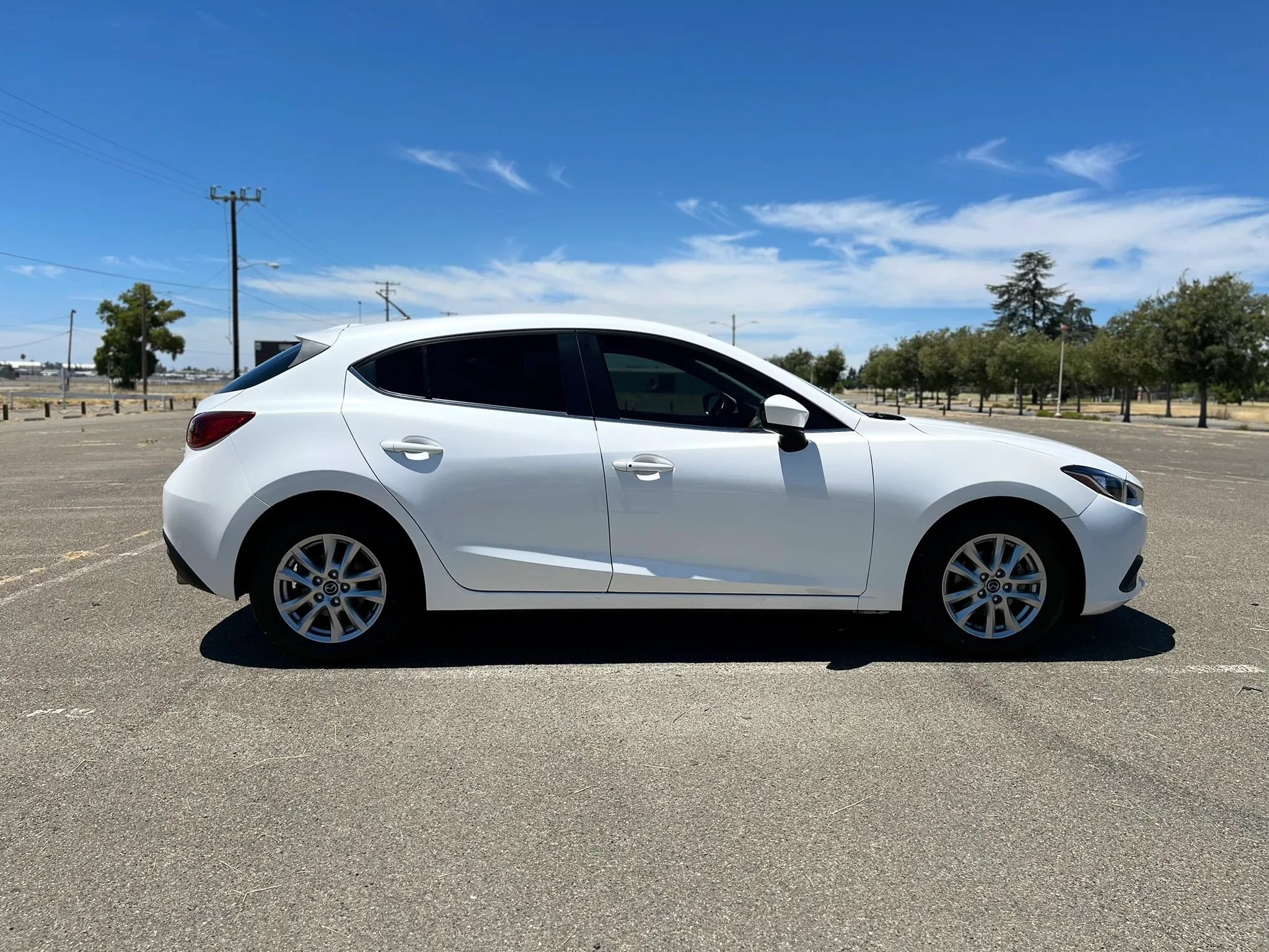 Used 2014 MAZDA MAZDA3 i Touring FWD image 4