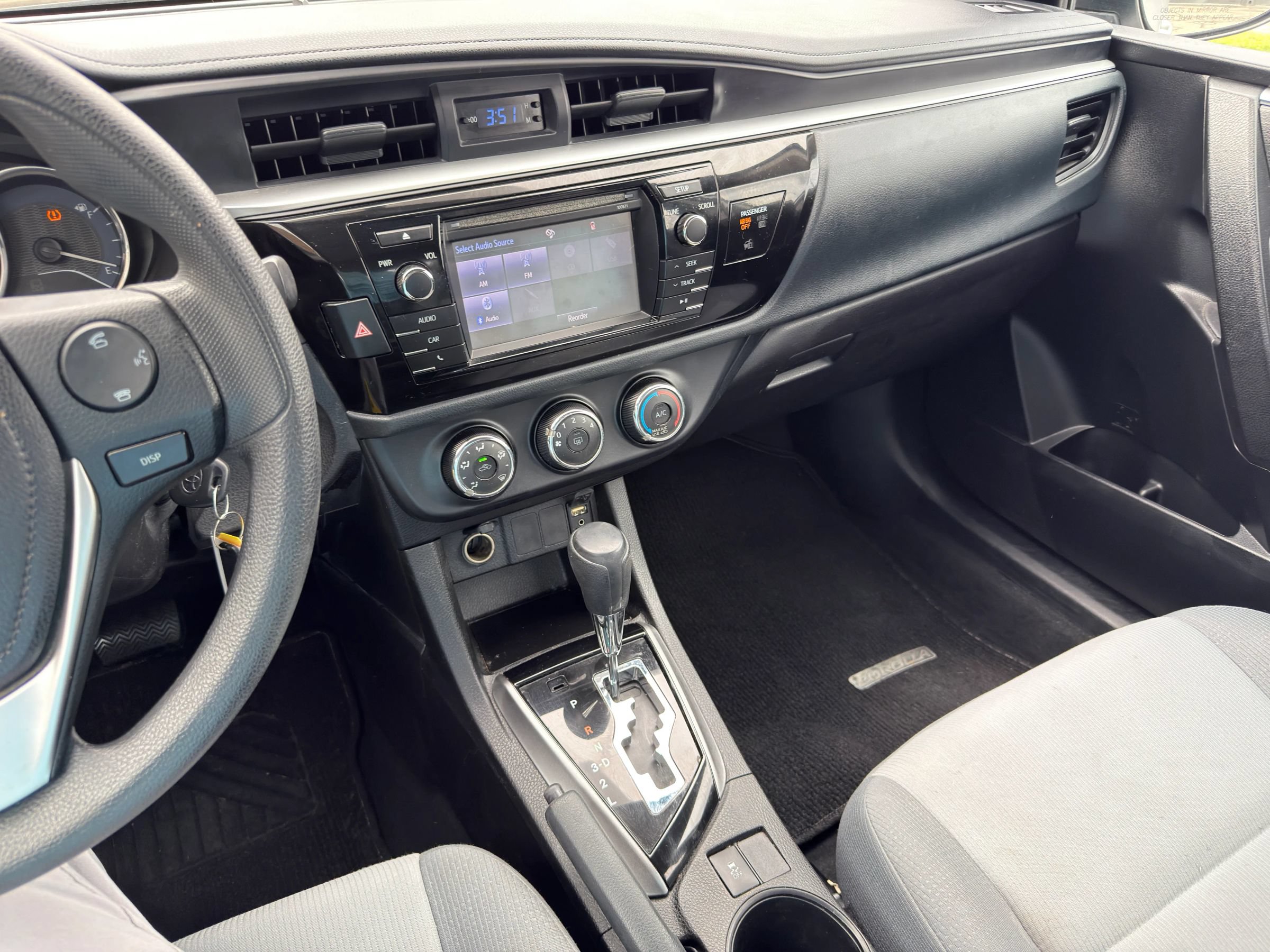Used 2016 Toyota Corolla L FWD image 15