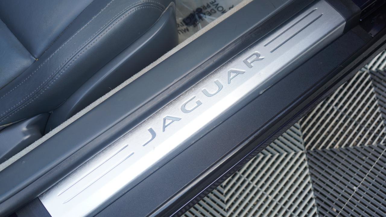 Used 2014 Jaguar F-TYPE Convertible RWD image 55