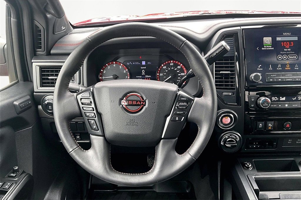 Used 2024 Nissan Titan PRO-4X w/ Pro-4x Convenience Package image 5