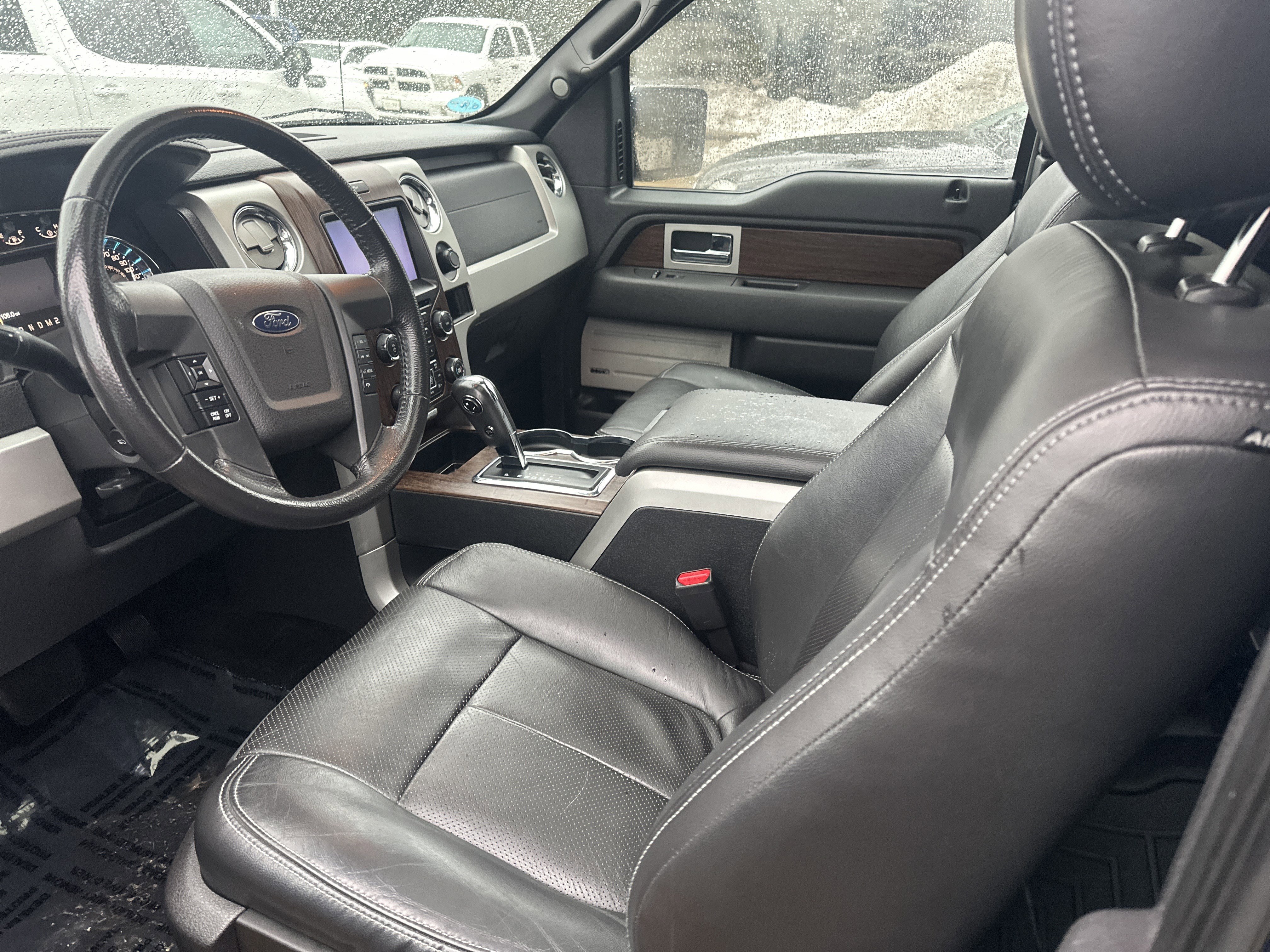 Used 2013 Ford F150 Lariat w/ Luxury Equipment Group image 7