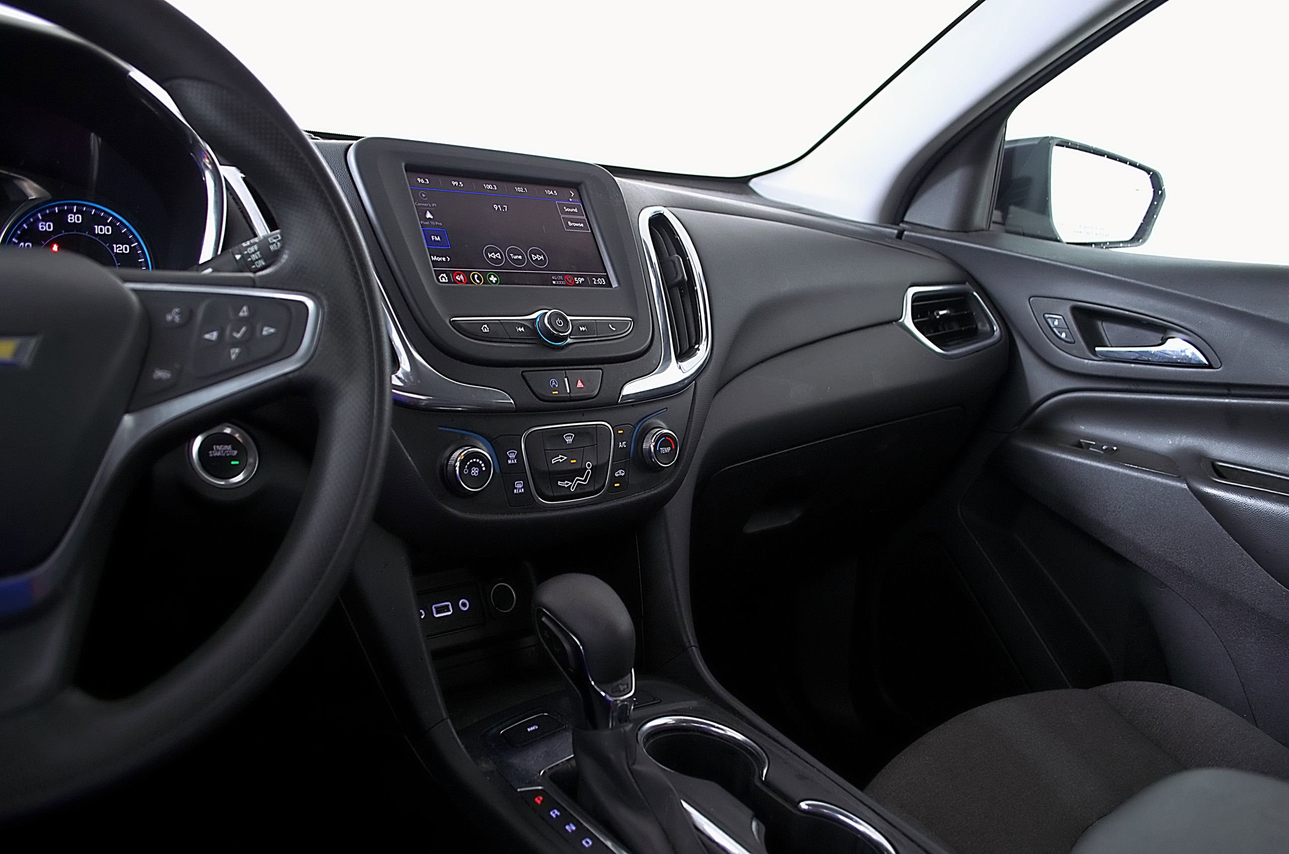 Used 2023 Chevrolet Equinox LT w/ LPO, Floor Liner Package AWD/4WD image 30