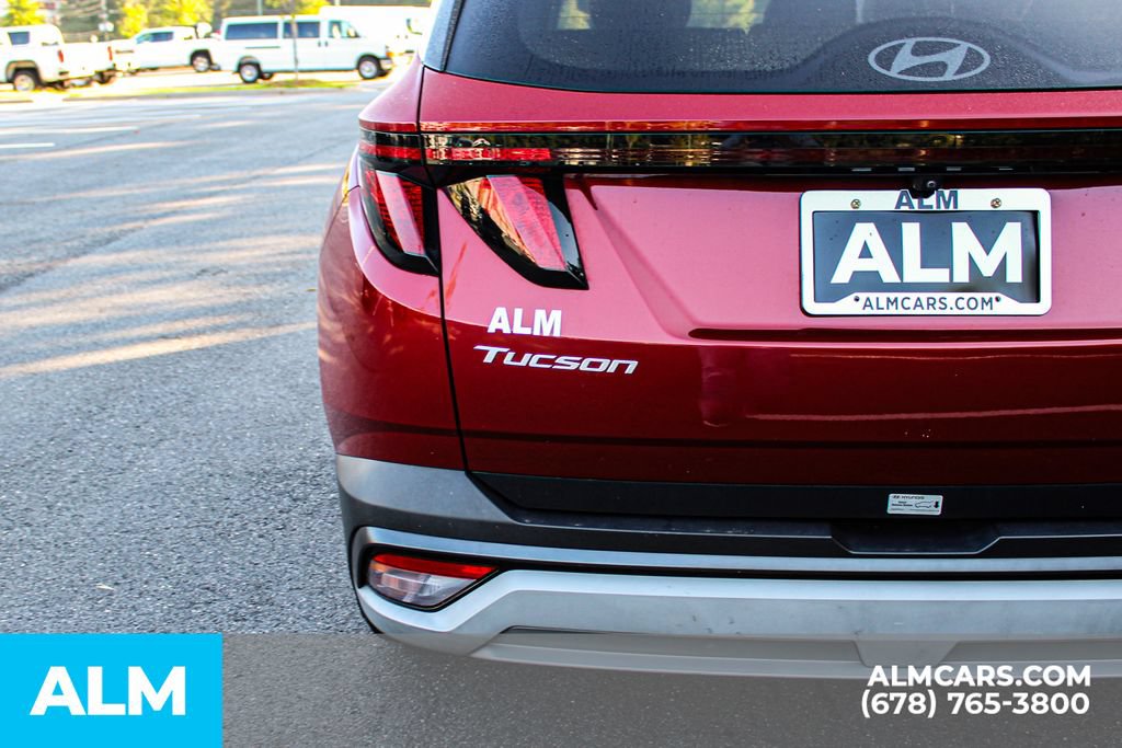 Used 2025 Hyundai Tucson SEL FWD image 12