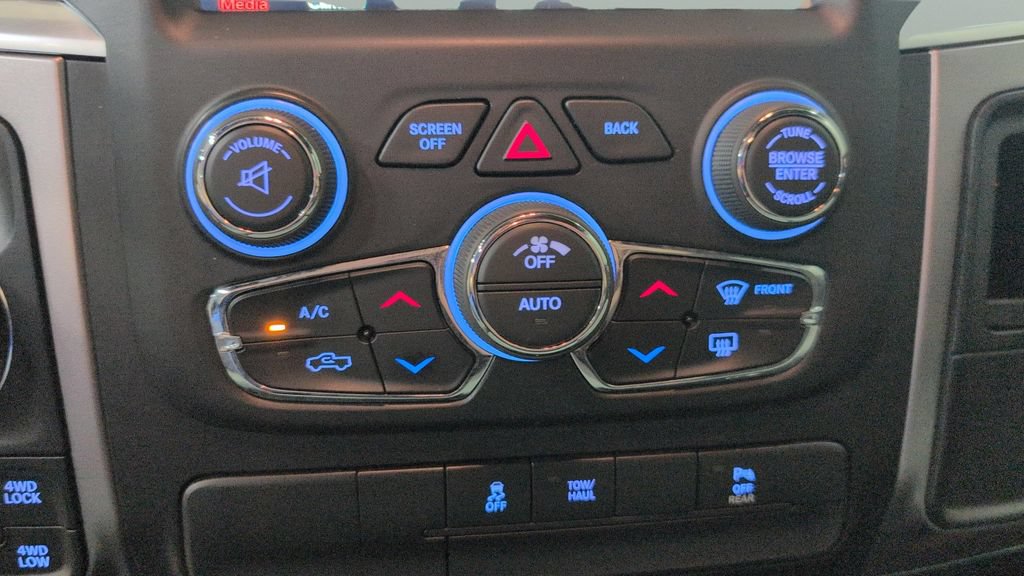 Used 2021 RAM 1500 Warlock AWD/4WD image 15