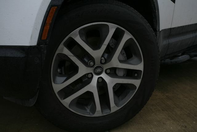 Used 2025 Land Rover Defender 110 X-Dynamic SE image 2