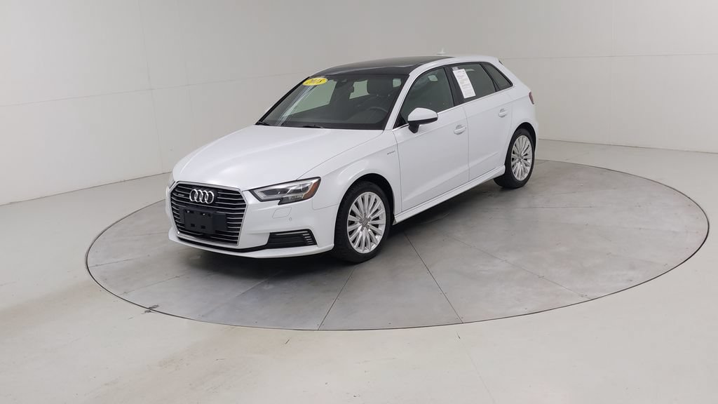 Used 2018 Audi A3 e-tron Prestige w/ Prestige Package FWD image 21