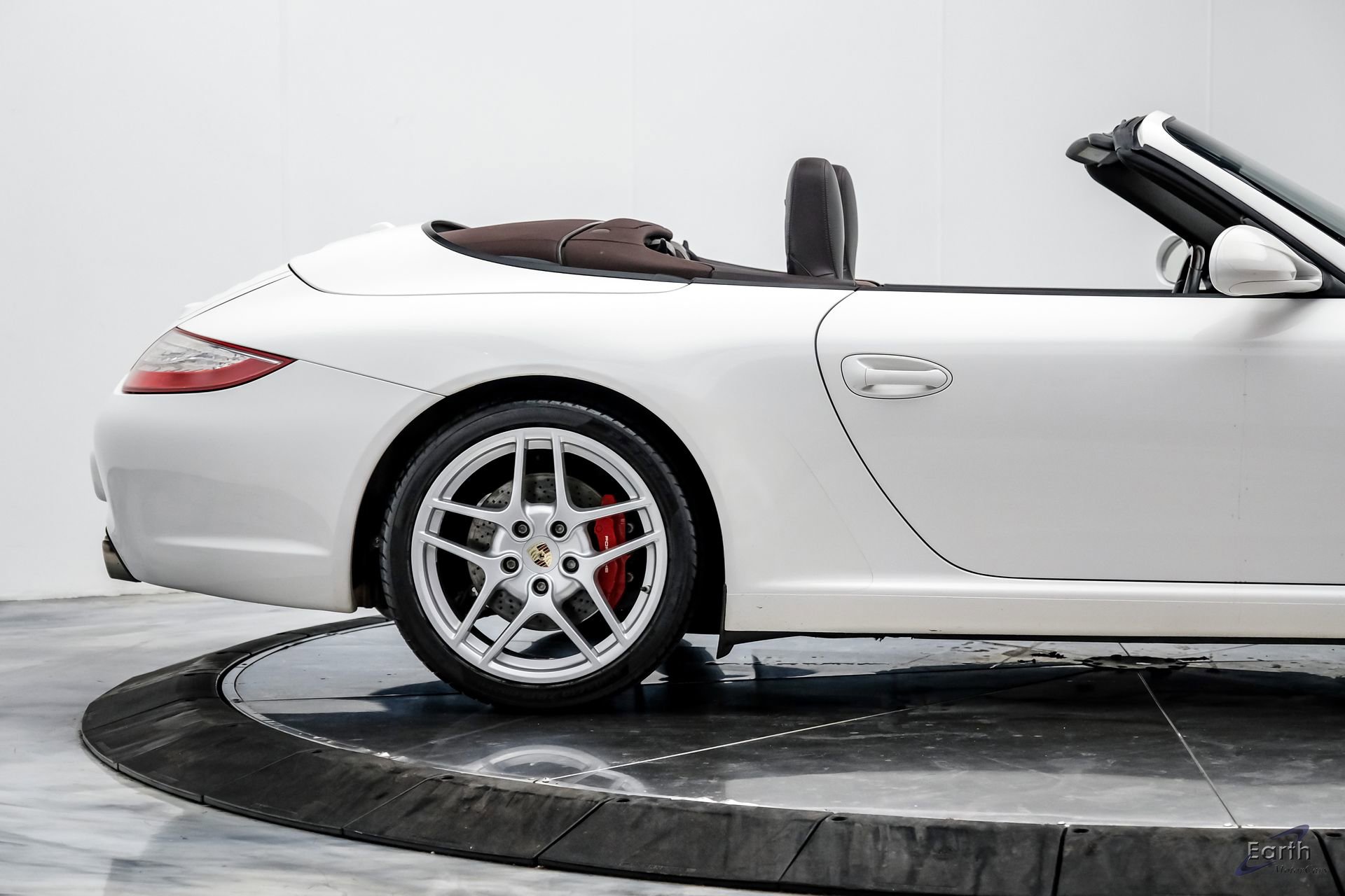 Used 2011 Porsche 911 Carrera S RWD image 27
