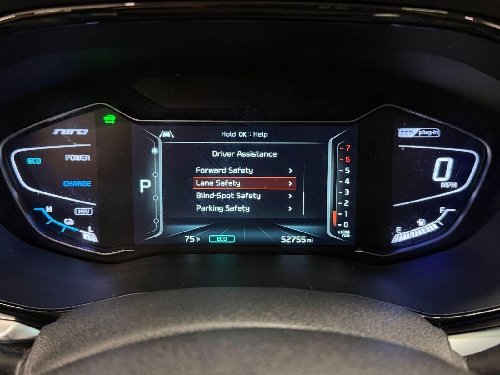 Used 2022 Kia Niro EX Premium FWD image 18