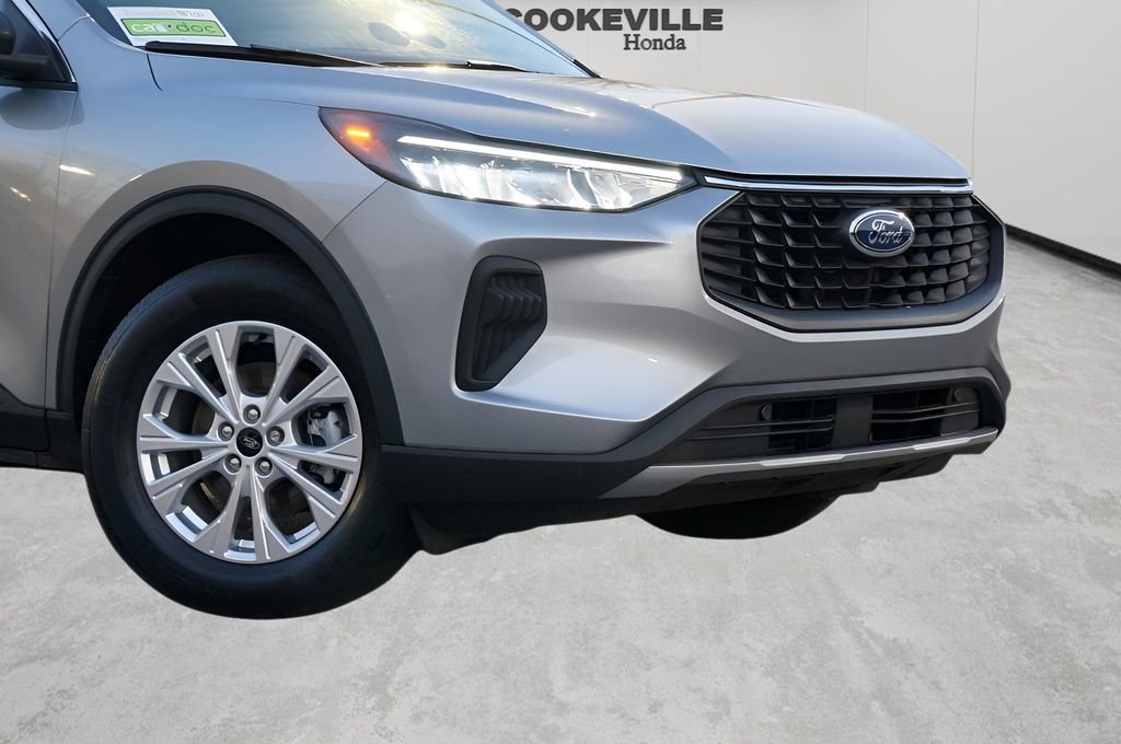 Used 2023 Ford Escape Active image 3