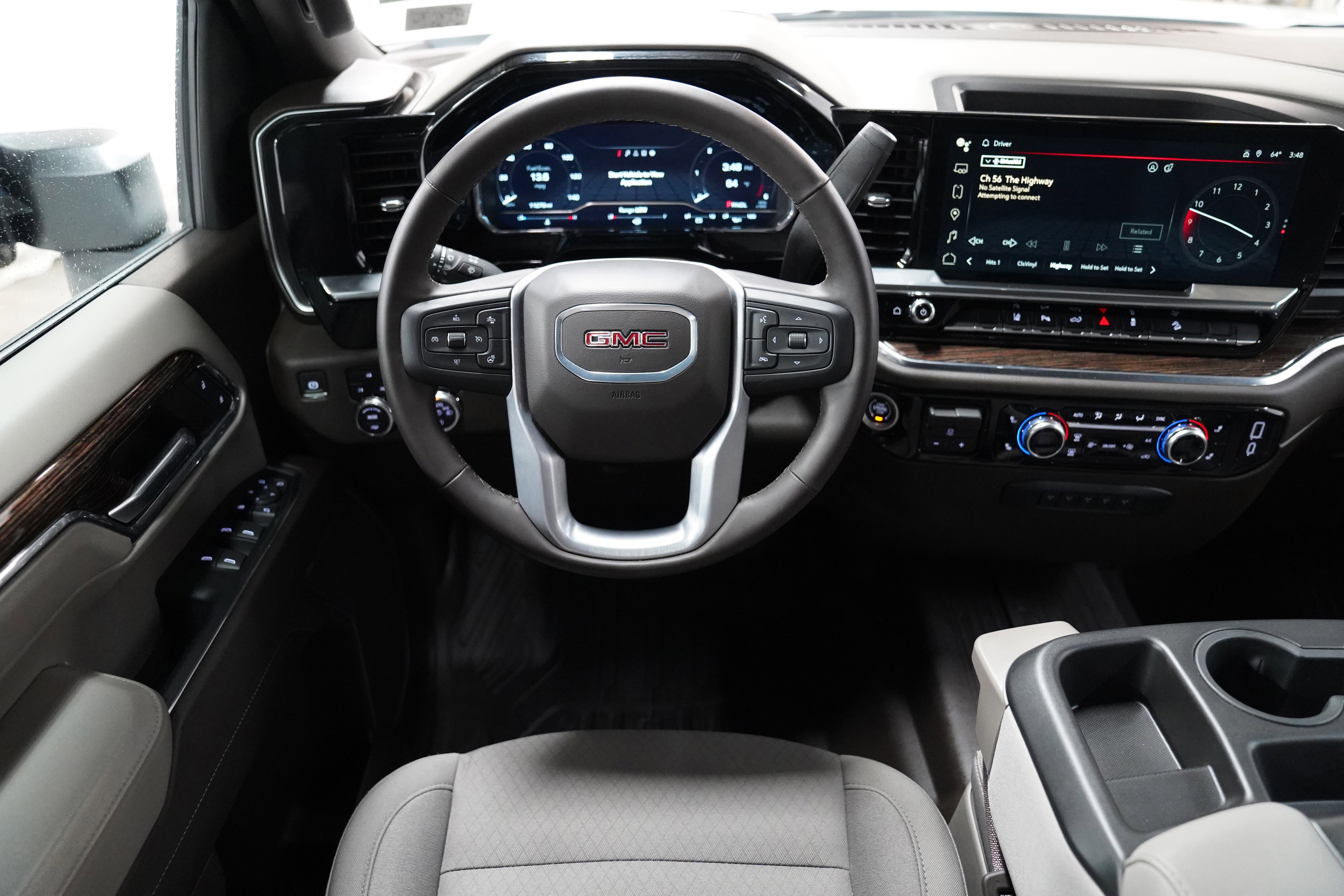 Used 2024 GMC Sierra 3500 SLE image 12